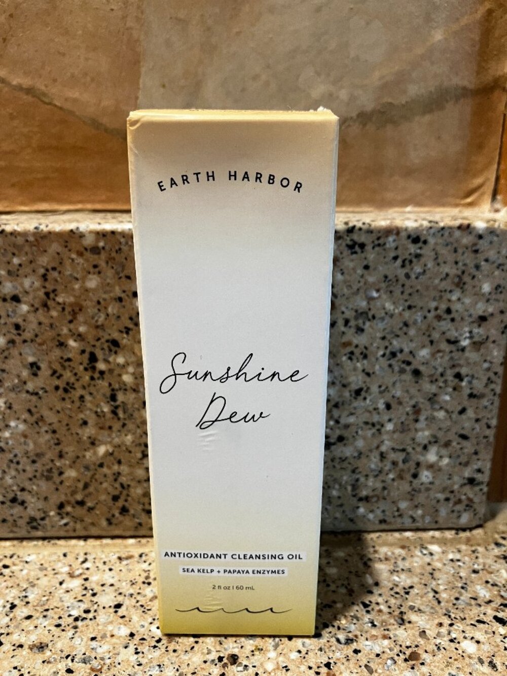 Earth Harbor Sunshine Dew Cleansing Oil! NIB